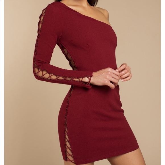 Tobi Dresses & Skirts - [NEW] TOBI: Sarah One Shoulder Bodycon Dress